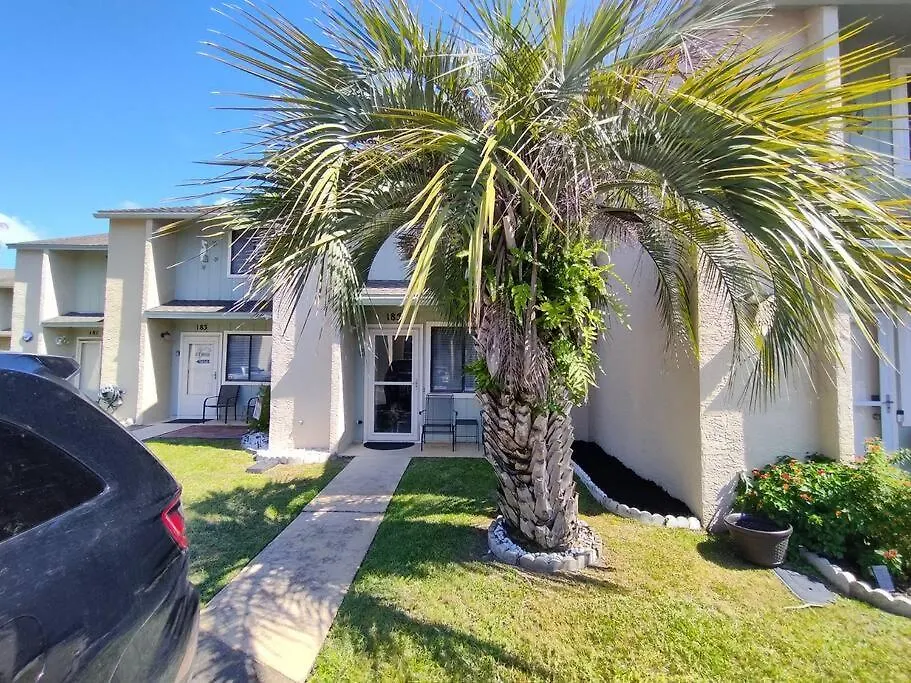 Pets Stay Free! Fenced! Parking For 2! 11 Pools! Panama City Beach
