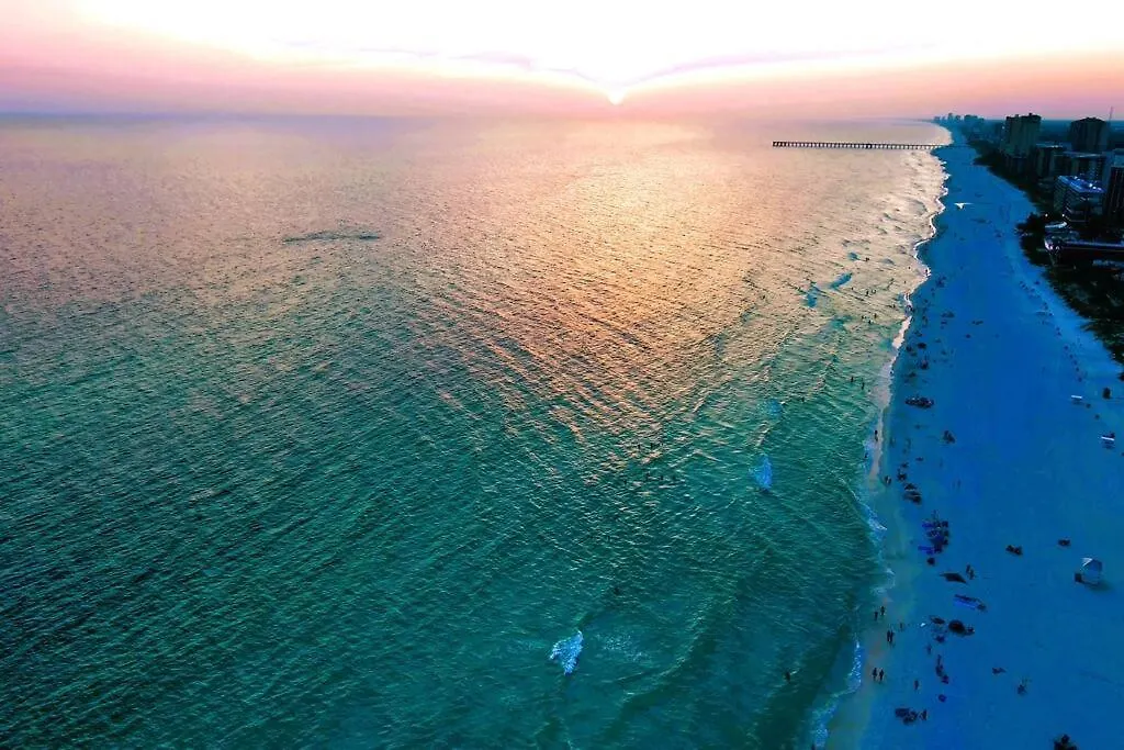 Pets Stay Free! Fenced! Parking For 2! 11 Pools! Panama City Beach 0*,  Amerikai Egyesült Államok